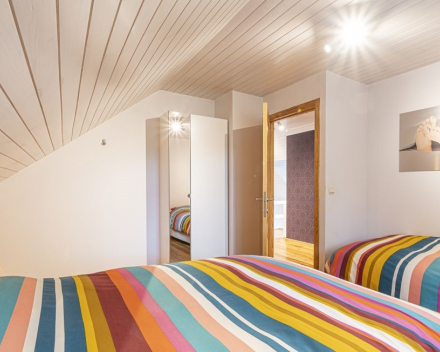 Familie kamer 1 X 1 persoonsbed en tweepersoonsbed